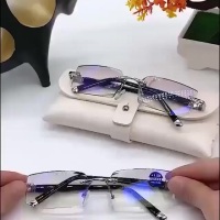 封面HhoWFxoWGxgcGxYdFh0a